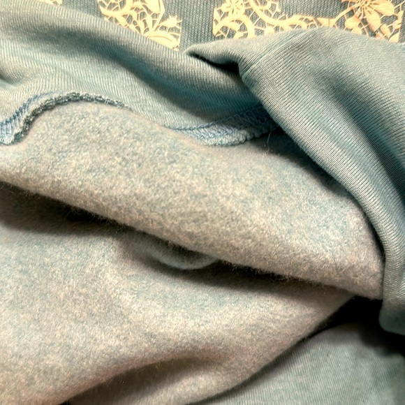 Sarah Marie Running Co. Limited Edition Teal Lace RUN Crewneck Sweatshirt - Picture 5 of 5